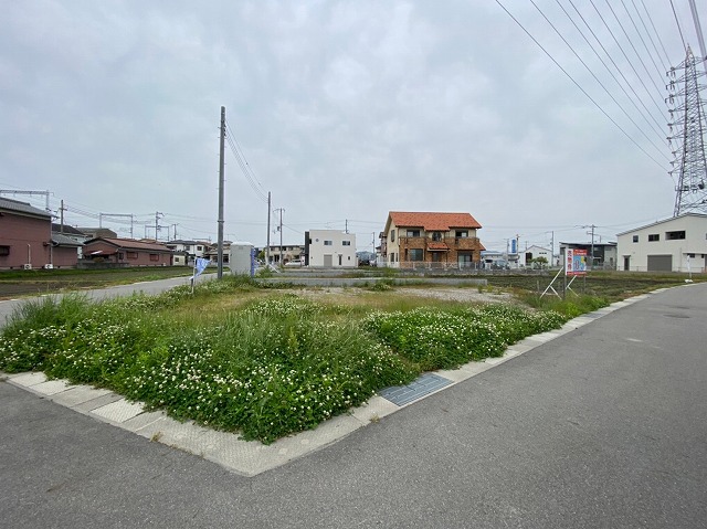 兵庫県高砂市荒井町小松原の写真